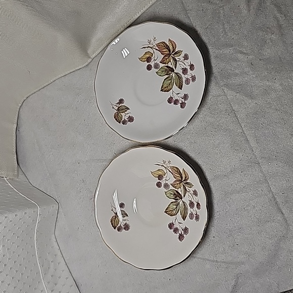 Royal Vale Cups and Saucers - Picture 2 of 10